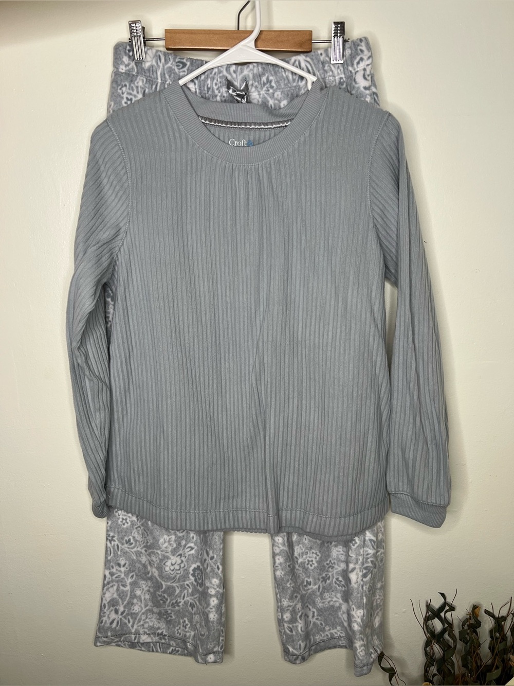 Brand New-Croft & Barrow 2-pc. Ribbed Pajama Top & Printed Pajama Bottoms Set